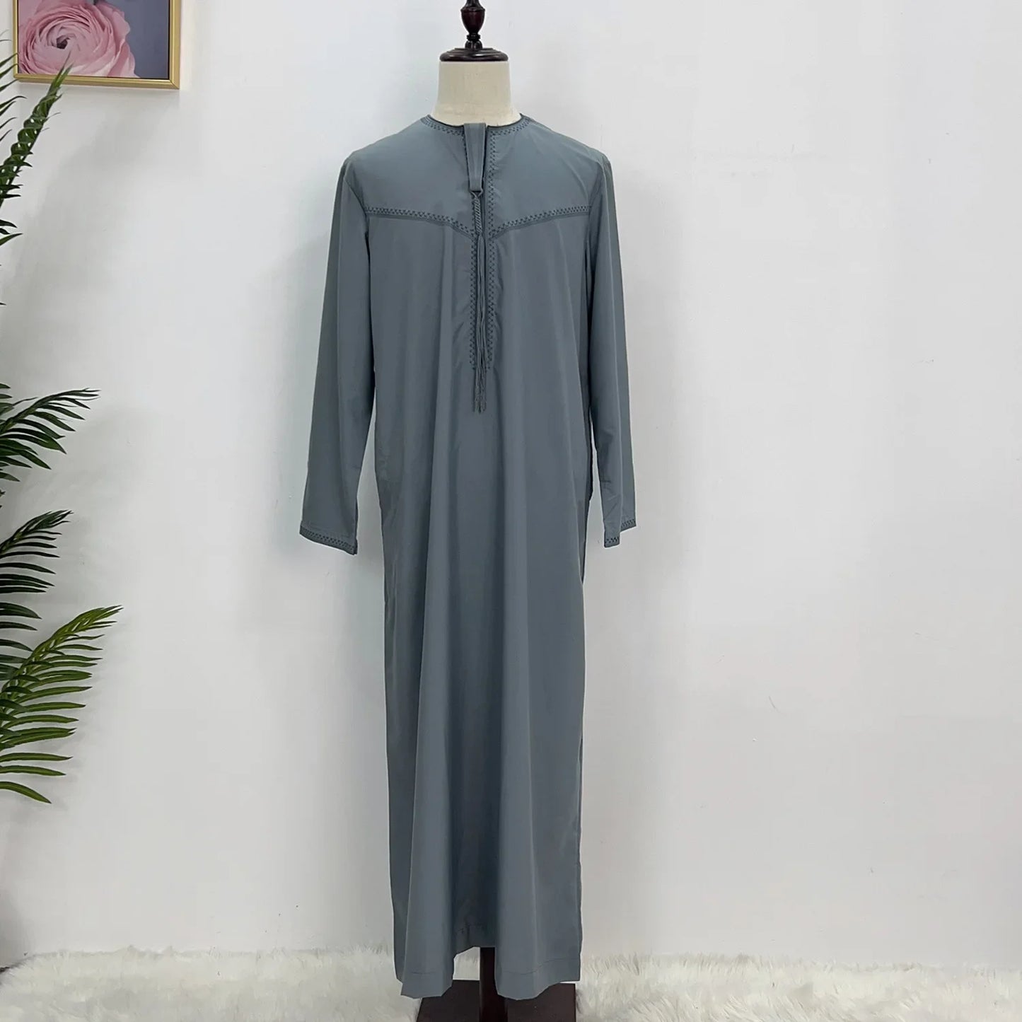 Saudi Arabic Robe Men Muslim Dress Tassel Abaya Dubai Kaftan Islamic Clothing Eid Djellaba Ramadan Jubba Thobe Daffah Dishdasha