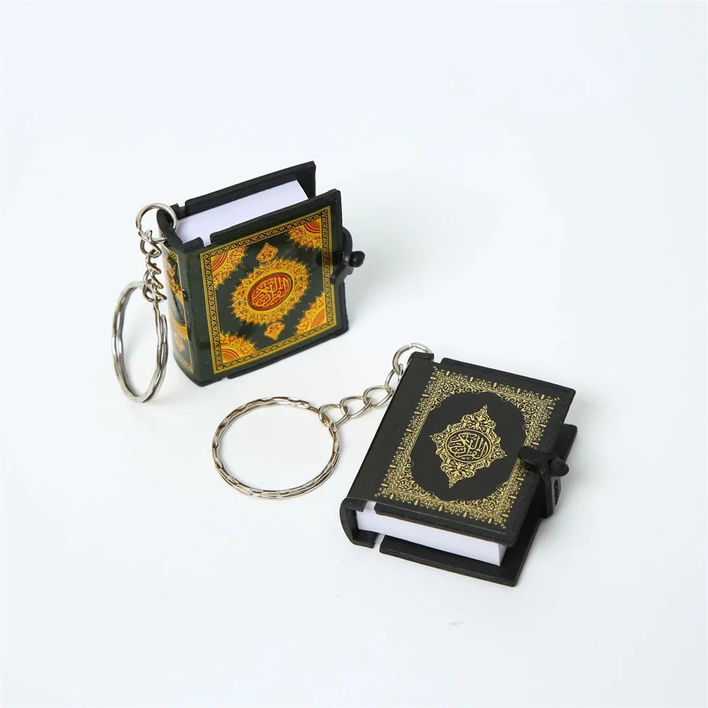 New Muslim Keychain Resin Islamic Mini Ark Quran Book Real Paper Can Read Pendant Key Ring Key Chain Religious Jewelry